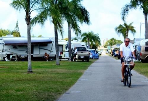 Gulf Air Rv Resort - Campground Fort Myers Buitenkant foto